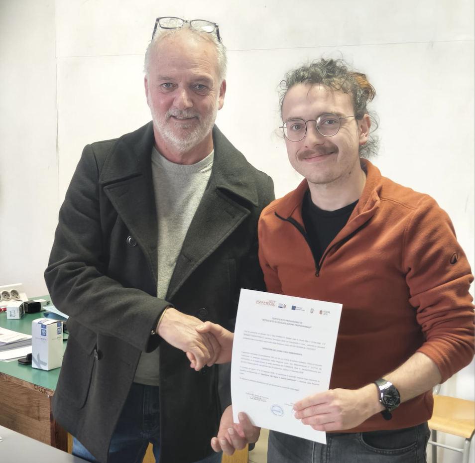 Terminato il corso per Operatore del Legno e dell'Arredamento - Falegname